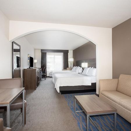 Holiday Inn Express & Suites Manhattan By Ihg Εξωτερικό φωτογραφία