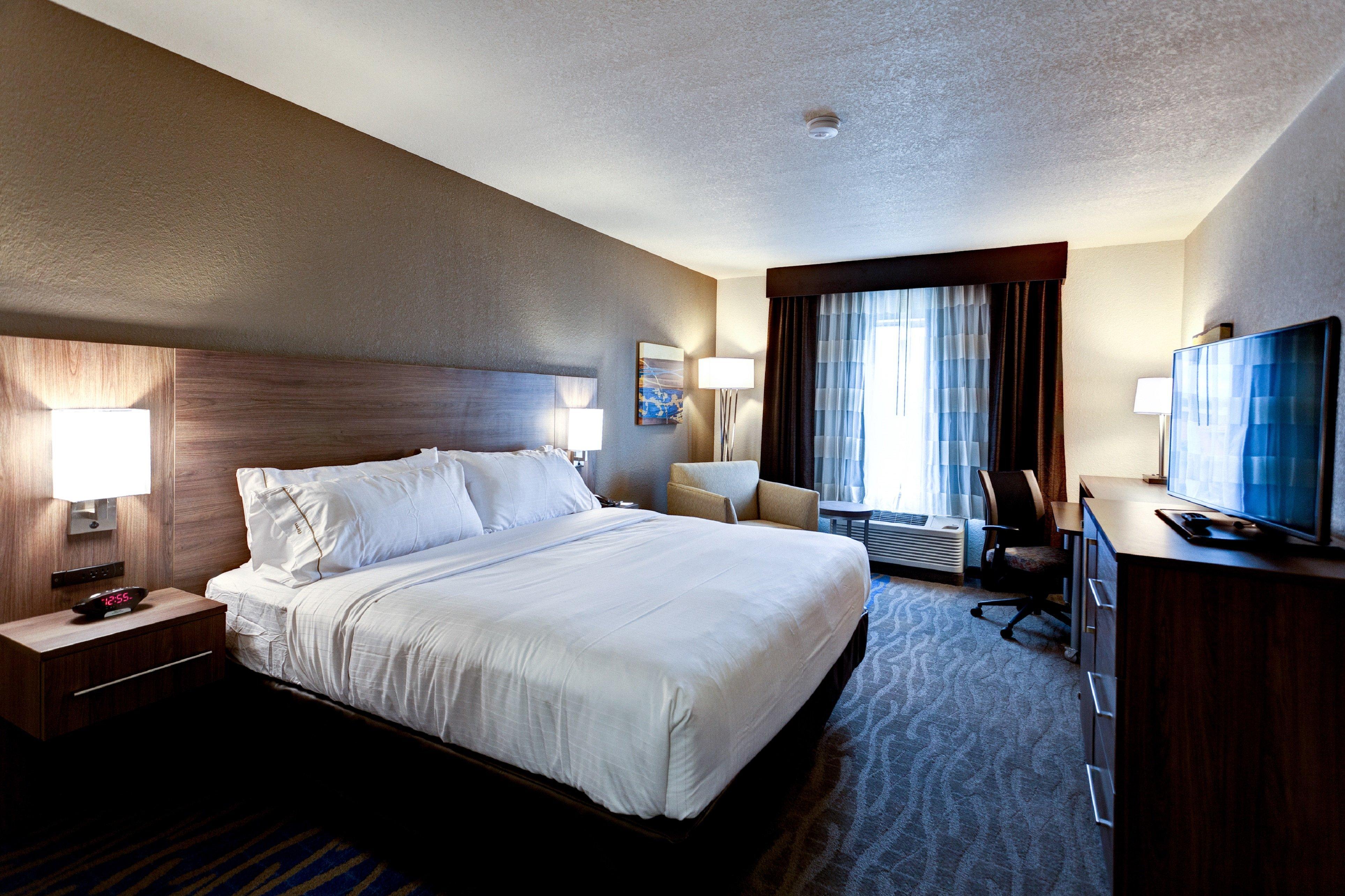 Holiday Inn Express & Suites Manhattan By Ihg Εξωτερικό φωτογραφία