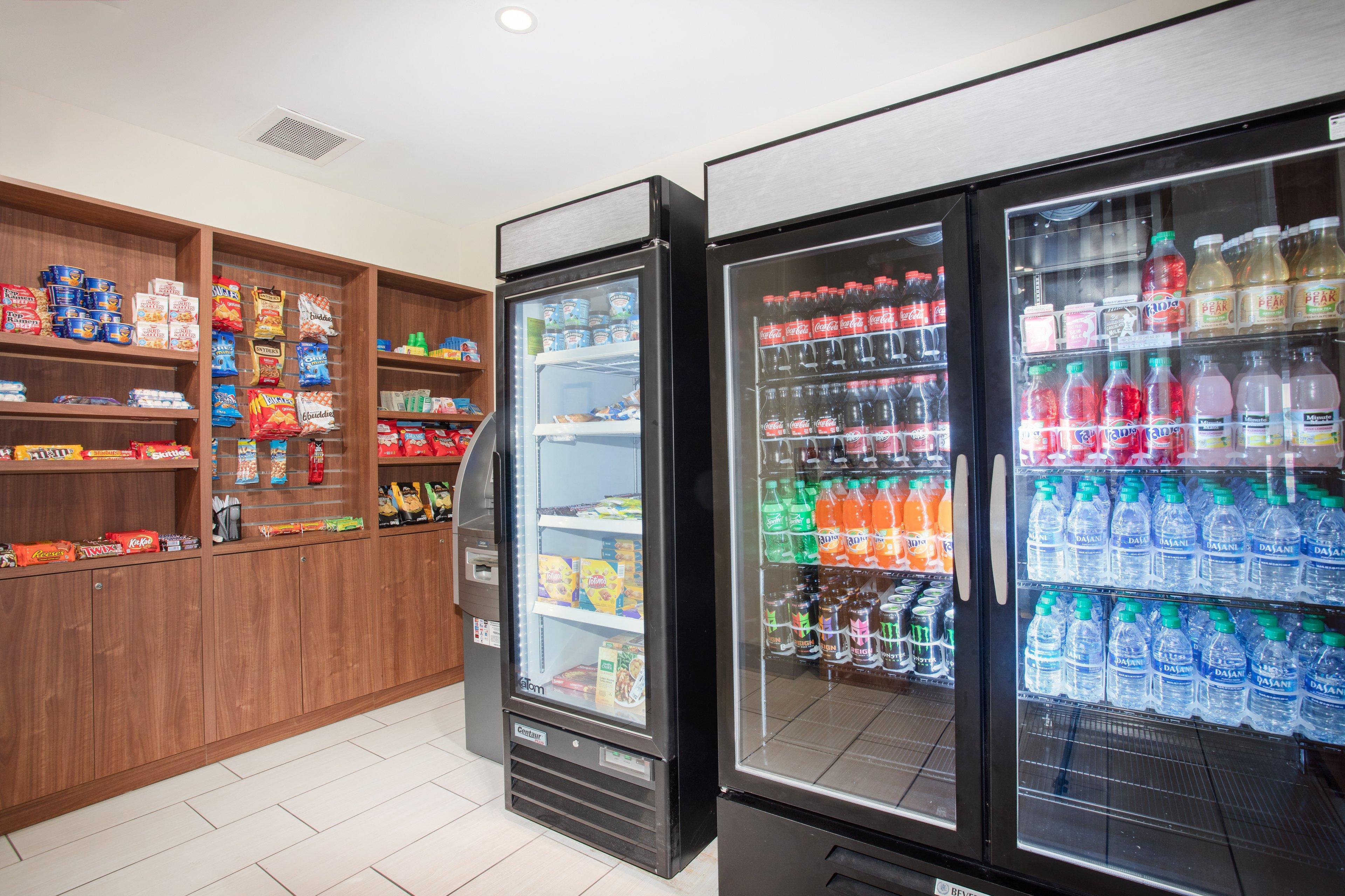 Holiday Inn Express & Suites Manhattan By Ihg Εξωτερικό φωτογραφία