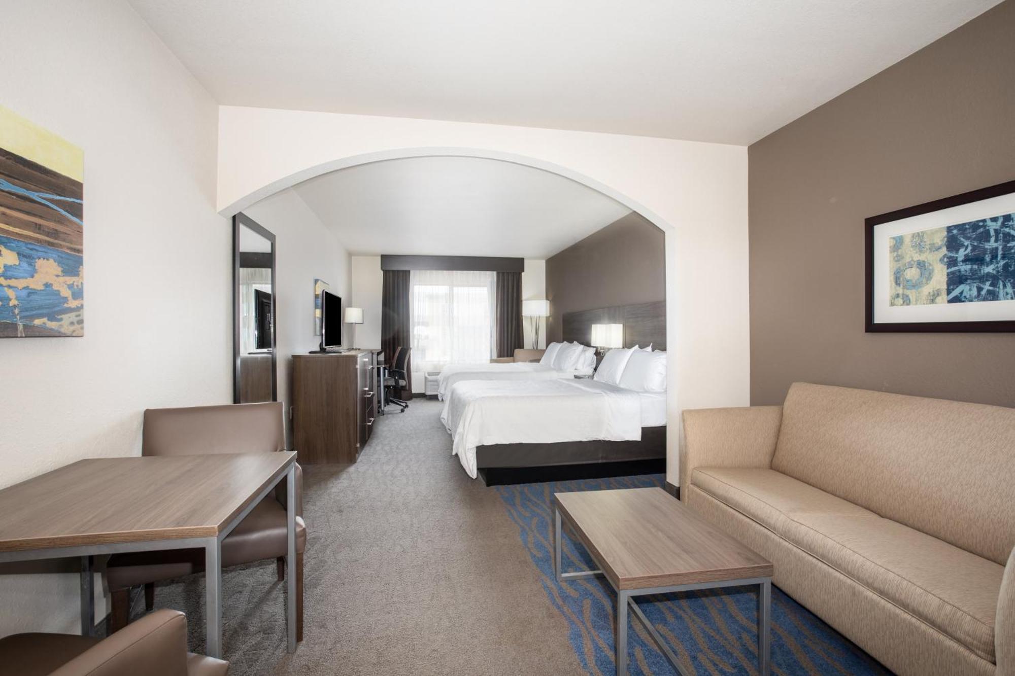 Holiday Inn Express & Suites Manhattan By Ihg Εξωτερικό φωτογραφία